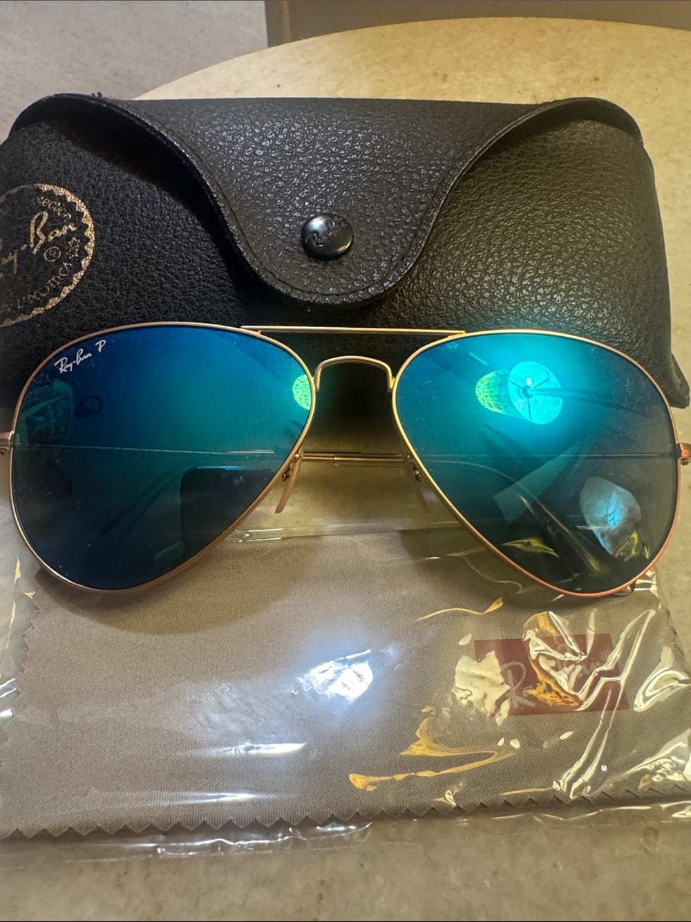 Polarized Ray-Ban Aviator Sunglasses - Gold Frame with Blue Mirrored Lenses